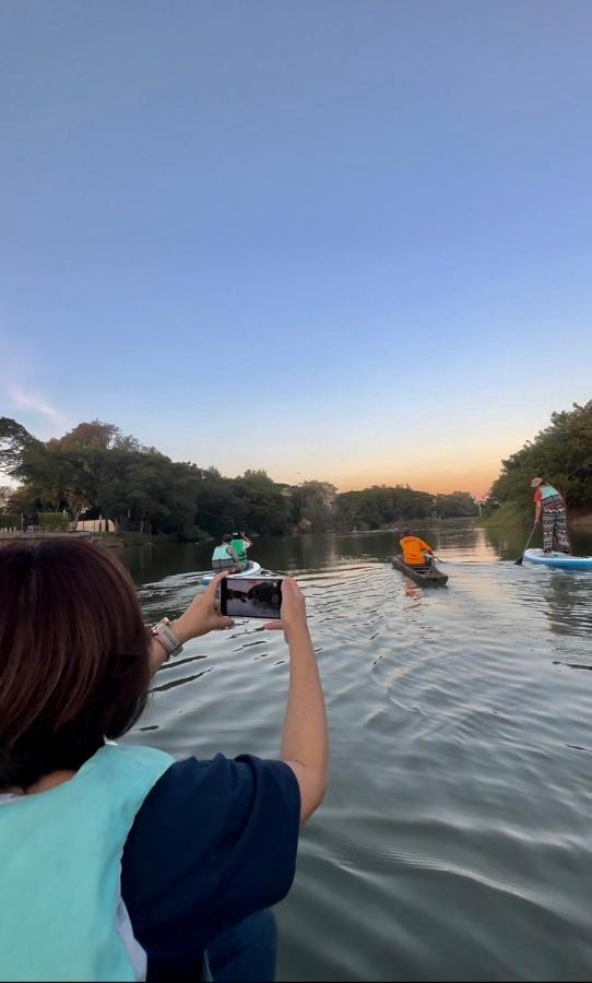 Une Jai Place เรือนอุ่นใจ Phimai Exteriör bild